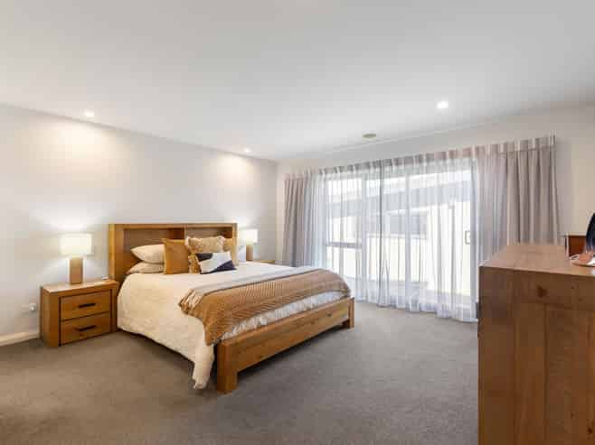 33 Sardinia Grove, FITZHERBERT