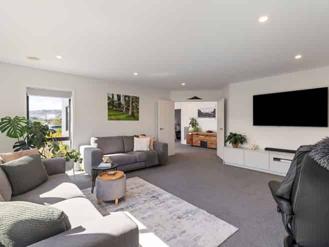 33 Sardinia Grove, FITZHERBERT