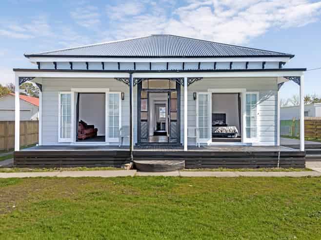 11 Endcliffe Road, Outer Kaiti