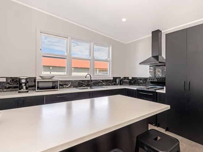 11 Endcliffe Road, Outer Kaiti