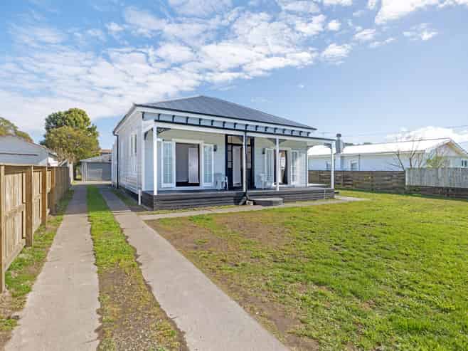 11 Endcliffe Road, Outer Kaiti