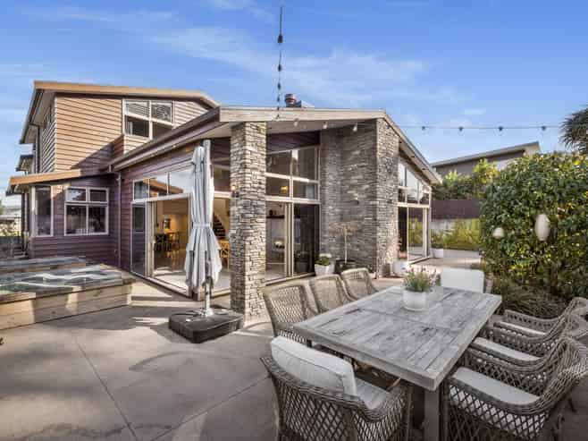 23 Contour Avenue, Pyes Pa