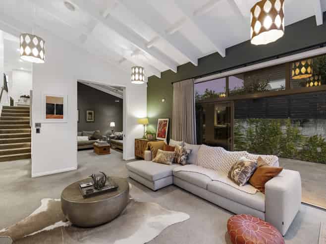 23 Contour Avenue, Pyes Pa