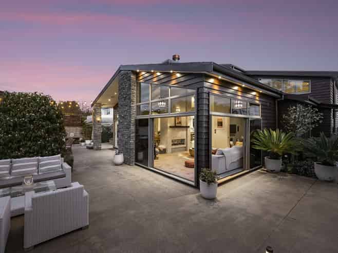 23 Contour Avenue, Pyes Pa