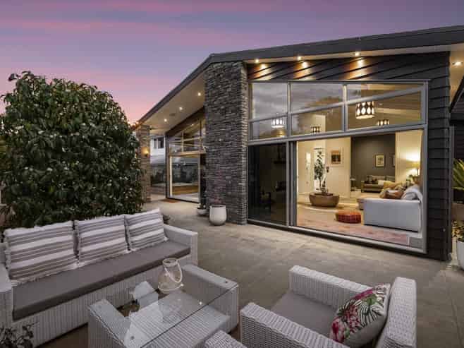 23 Contour Avenue, Pyes Pa