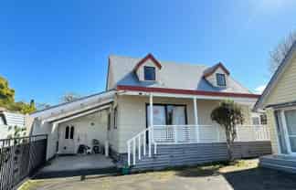 15A Sheppard Avenue, Mount Albert