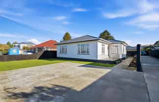 34 Amyes Road, Hornby