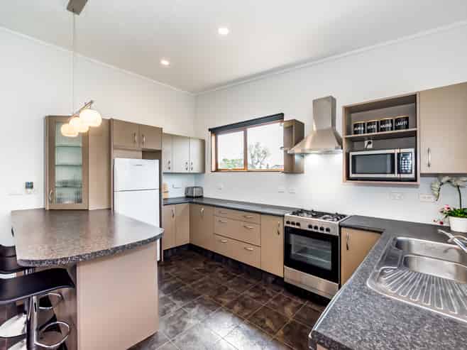50 Walton Road, Paraparaumu Beach