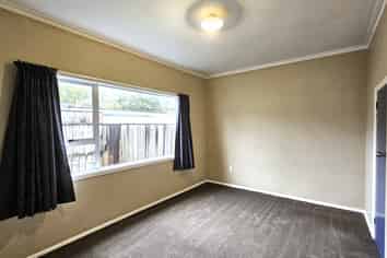 2/13 Faulke Ave, Wainuiomata