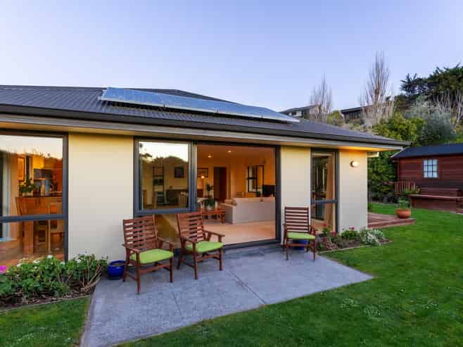 18 Saddleback Road, Todds Valley