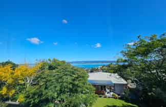 24 Patariki Way, Beach Haven