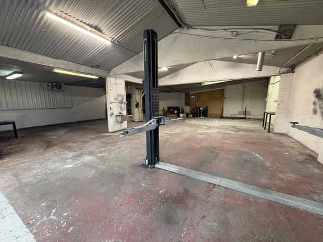 Secure Onekawa Storage - 110m²