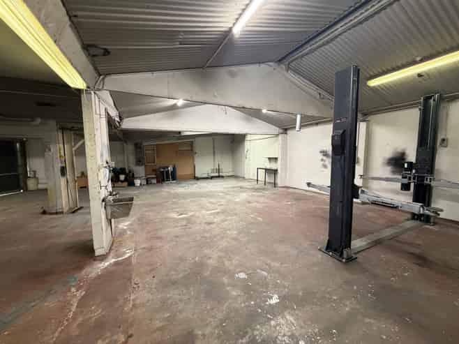 Secure Onekawa Storage - 110m²