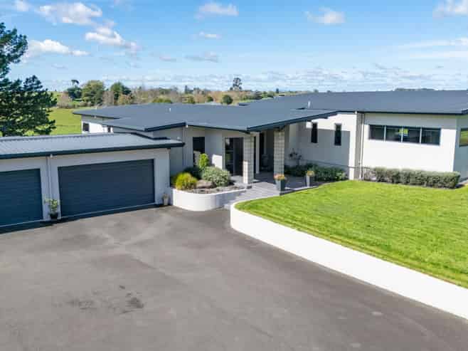 205 Exelby Road, Burbush