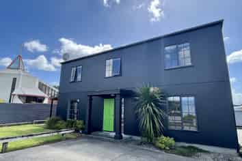 9 McGiffert Street, Palmerston North Central