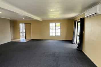 9 McGiffert Street, Palmerston North Central