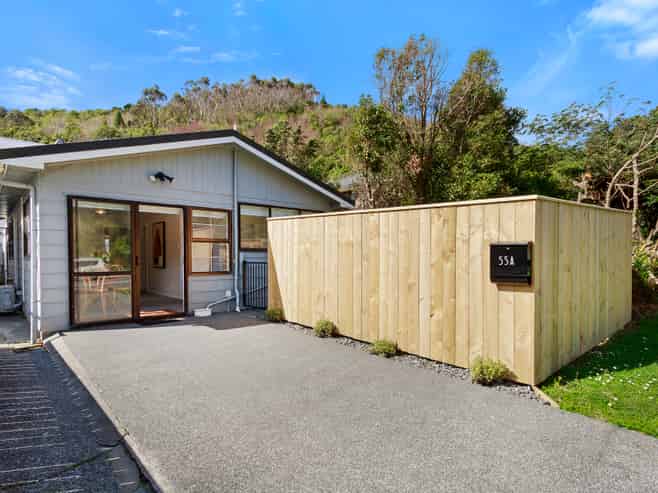 55A Collins Avenue, Tawa