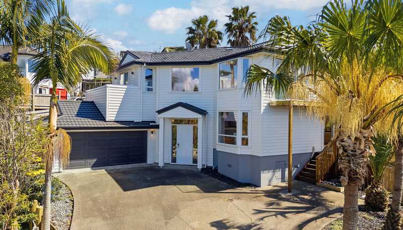 60 Hogarth Rise, West Harbour