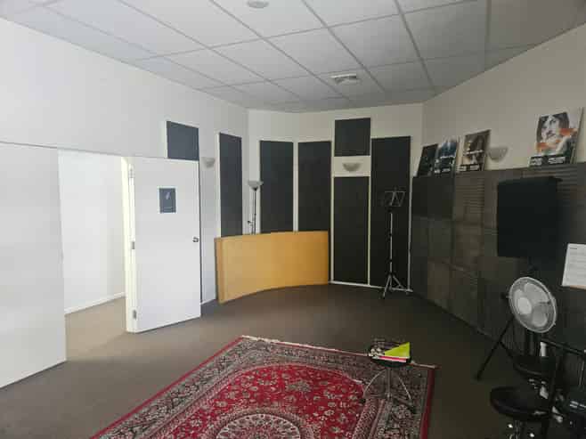 Central Studio or Office Space for Lease