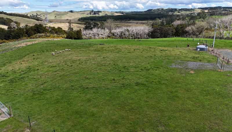 54A Ross Road, Topuni