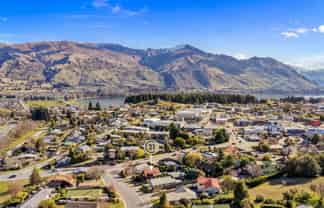 3 Mount Iron Drive, Wanaka