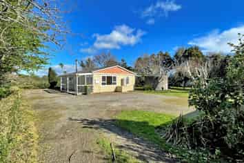 67 Brown Road, Waitara