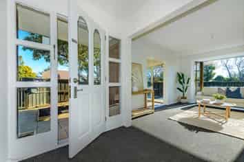 1/6 Kent Lodge Avenue, Avonhead