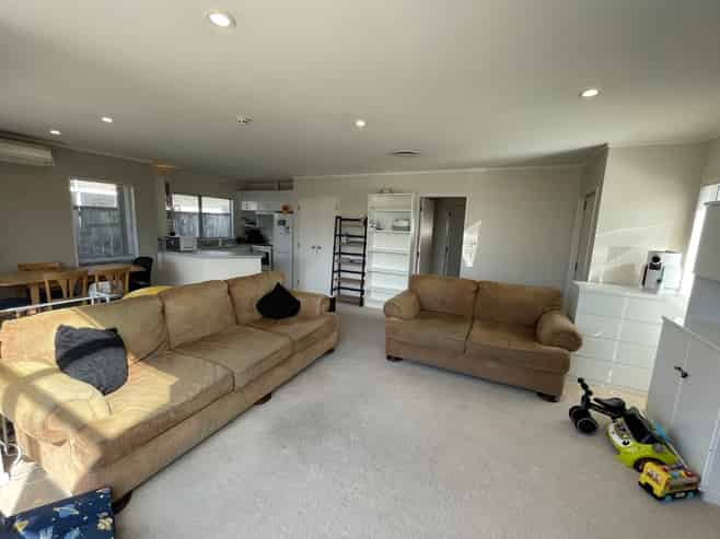 10 Macalister Place, Miramar