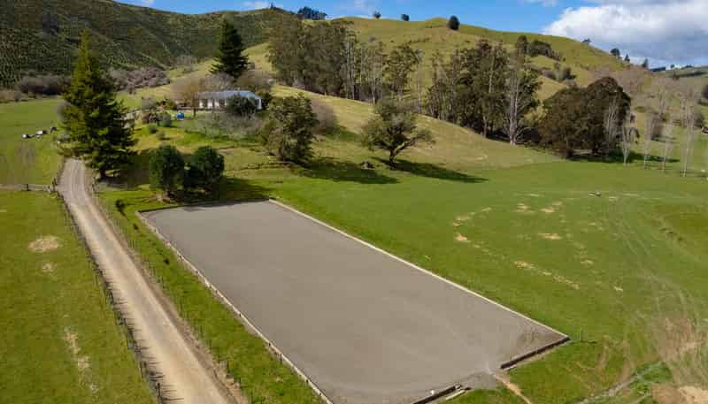 121 Win Valley Road, Dovedale