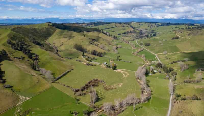 121 Win Valley Road, Dovedale
