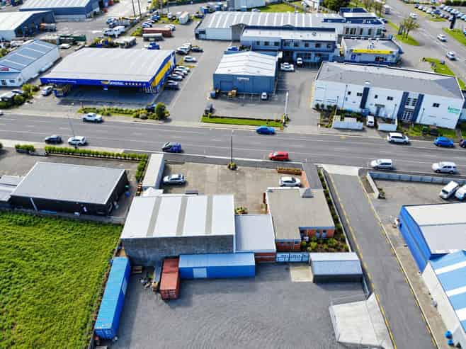 Proven tenant and prime location