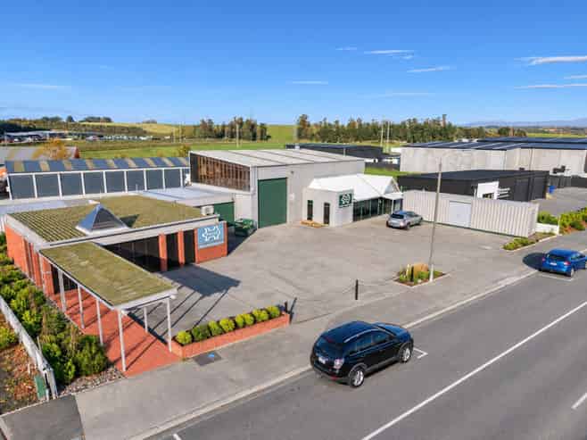 Proven tenant and prime location