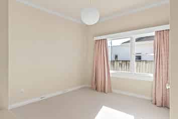 10 Collins Street, Te Hapara