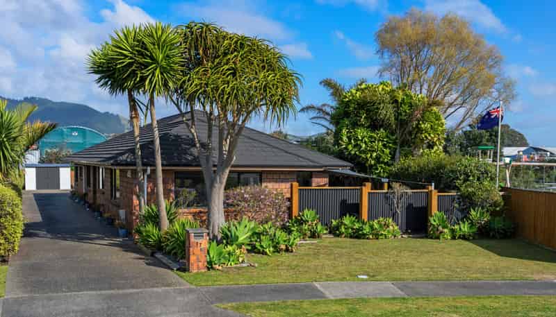 17 Gandalf Crescent, Paraparaumu