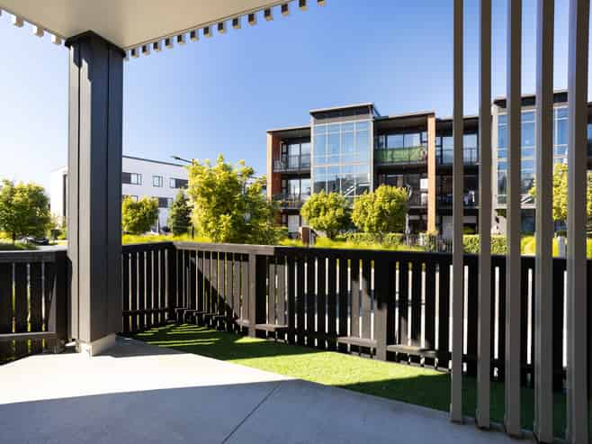 9 Mahana Road (Mahana Apartments), Northcote