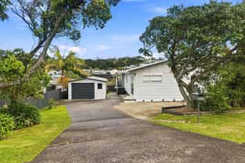 27 Penton Road, Stanmore Bay
