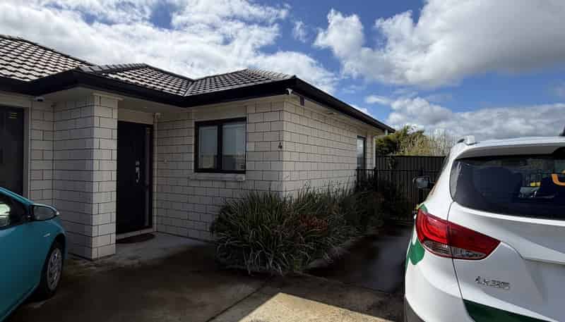 4 Stan Heather Drive, Glenview