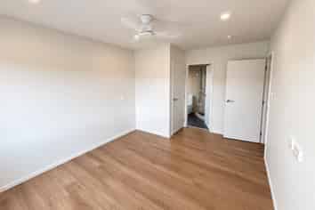 A/22 Hugh Green Drive, Pinehill