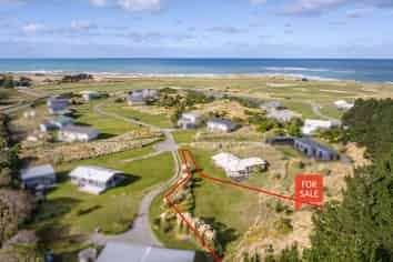 22 Nunu Drive, Flat Point