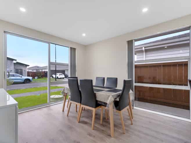 11 Toropapa Close, Takanini