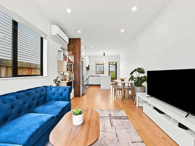 9 Arapapa Road, Papakura