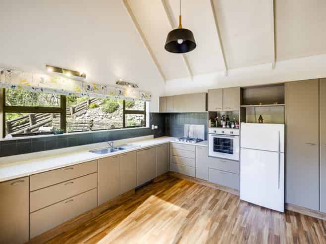 22 Burns Road, Hospital Hill