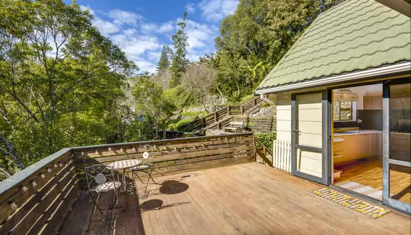 22 Burns Road, Hospital Hill