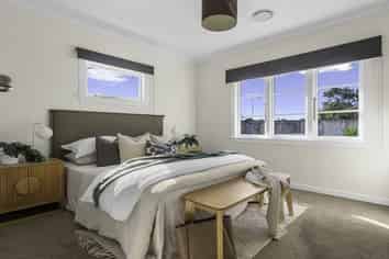 172 Western Hills Drive, Kensington