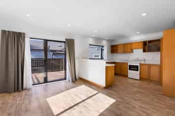 2/49 Rawhiti Road, One Tree Hill