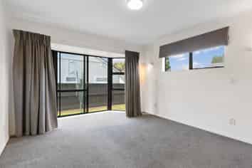 2/49 Rawhiti Road, One Tree Hill