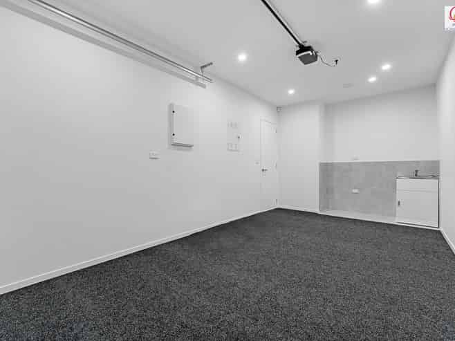 536D Weymouth Road, Weymouth