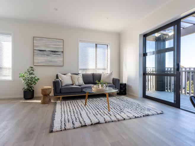 9 Mahana Road (Mahana Apartments), Northcote