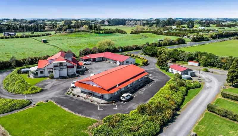 56 Mountain Road, Sentry Hill