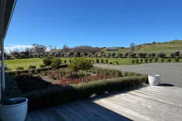 Hawkes Bay - Address withheld